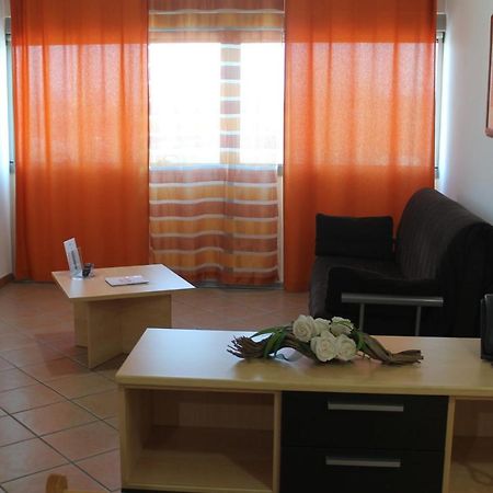 Residence Sol Levante Frascati Bagian luar foto