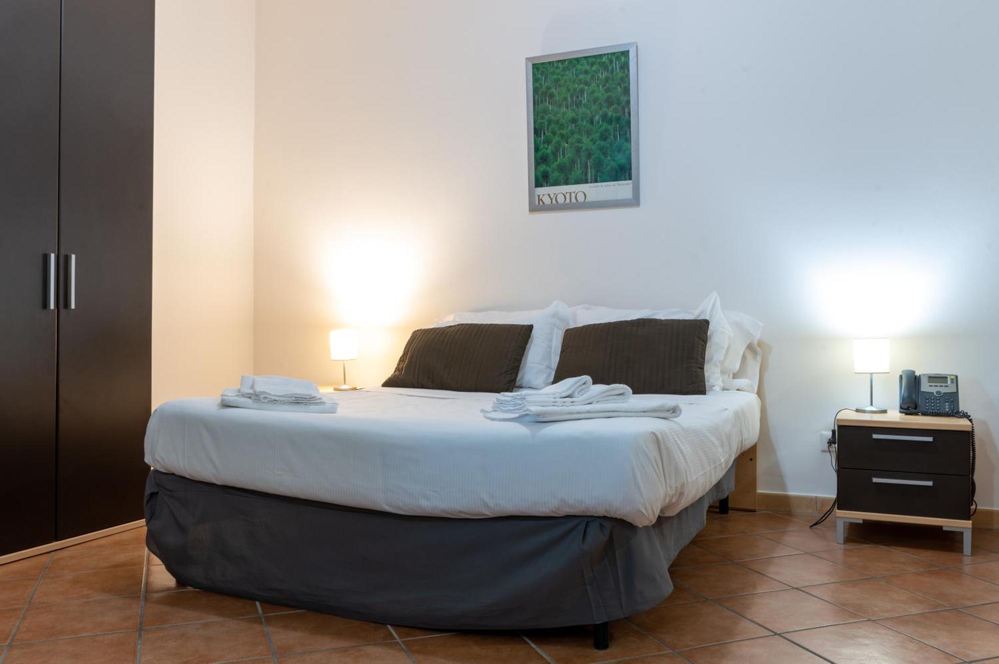 Residence Sol Levante Frascati Bagian luar foto