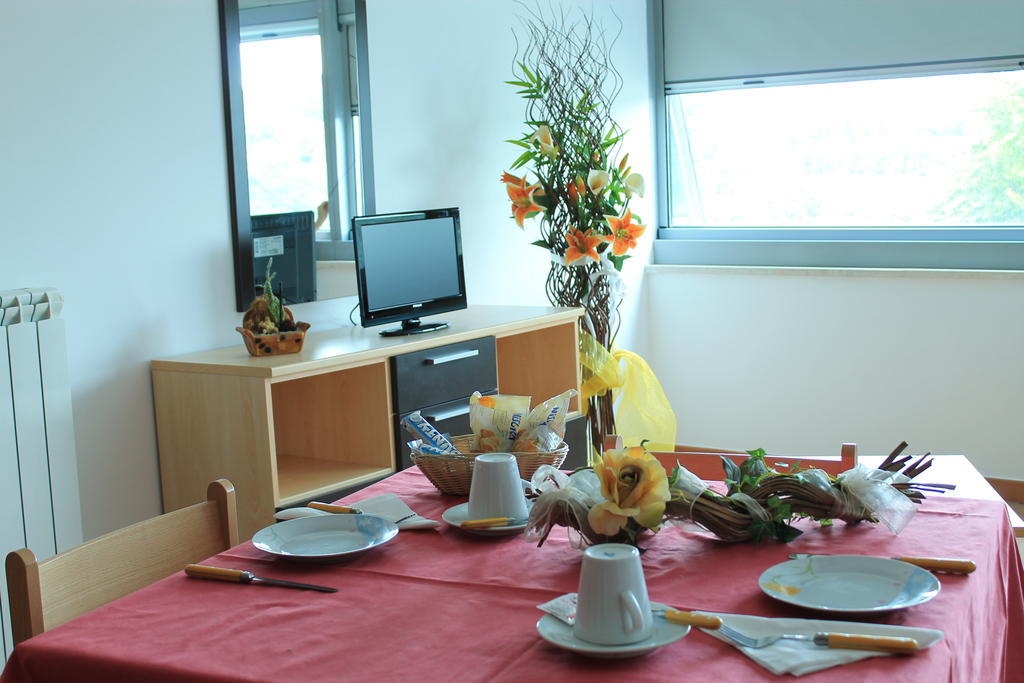 Residence Sol Levante Frascati Ruang foto