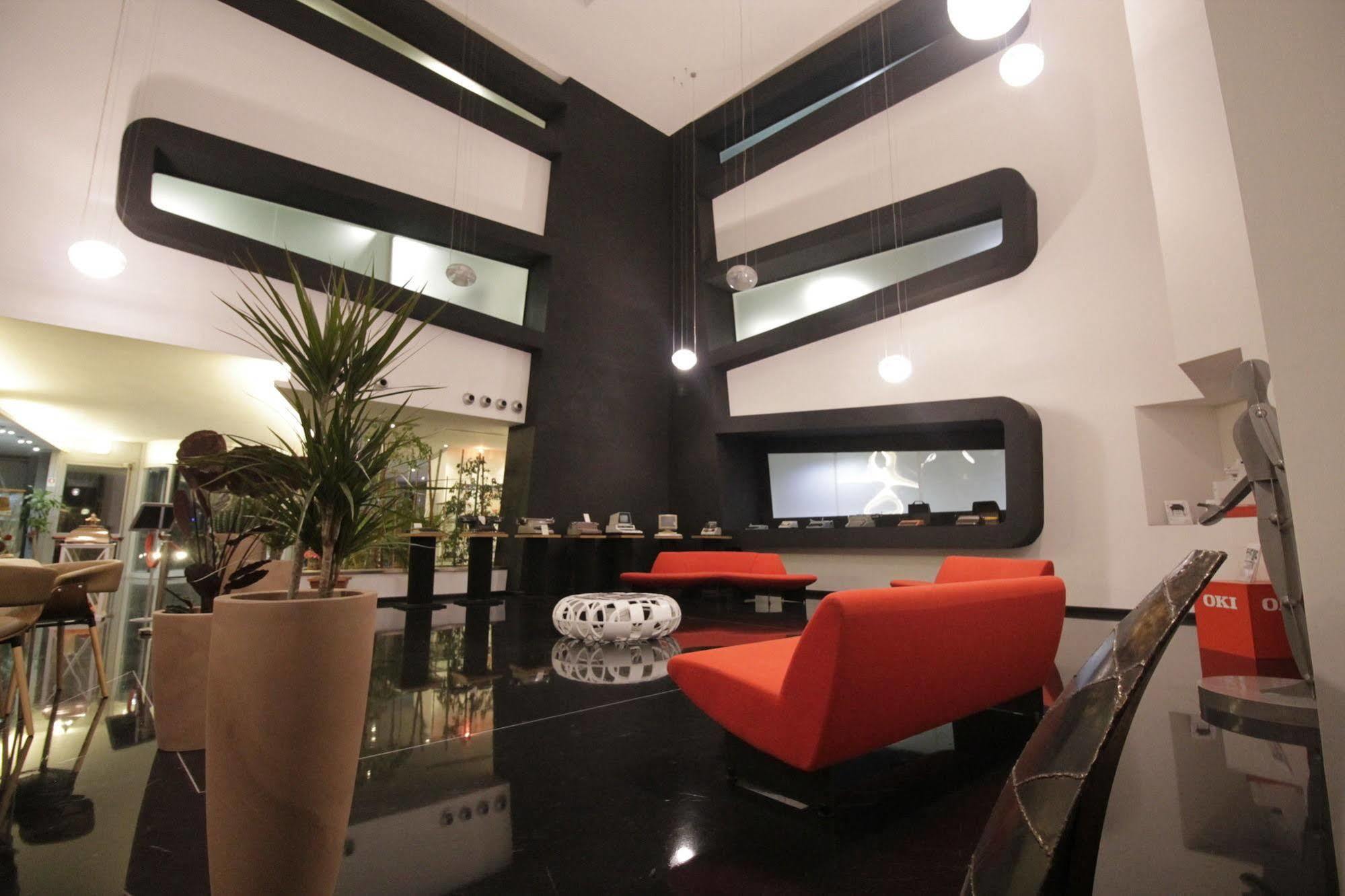 Residence Sol Levante Frascati Bagian luar foto